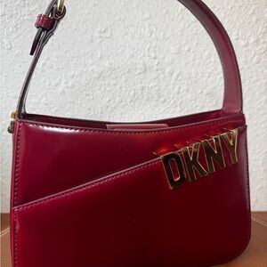 DKNY Red Scarlet Alison Demi Women's Hand Bag 👜 Purse